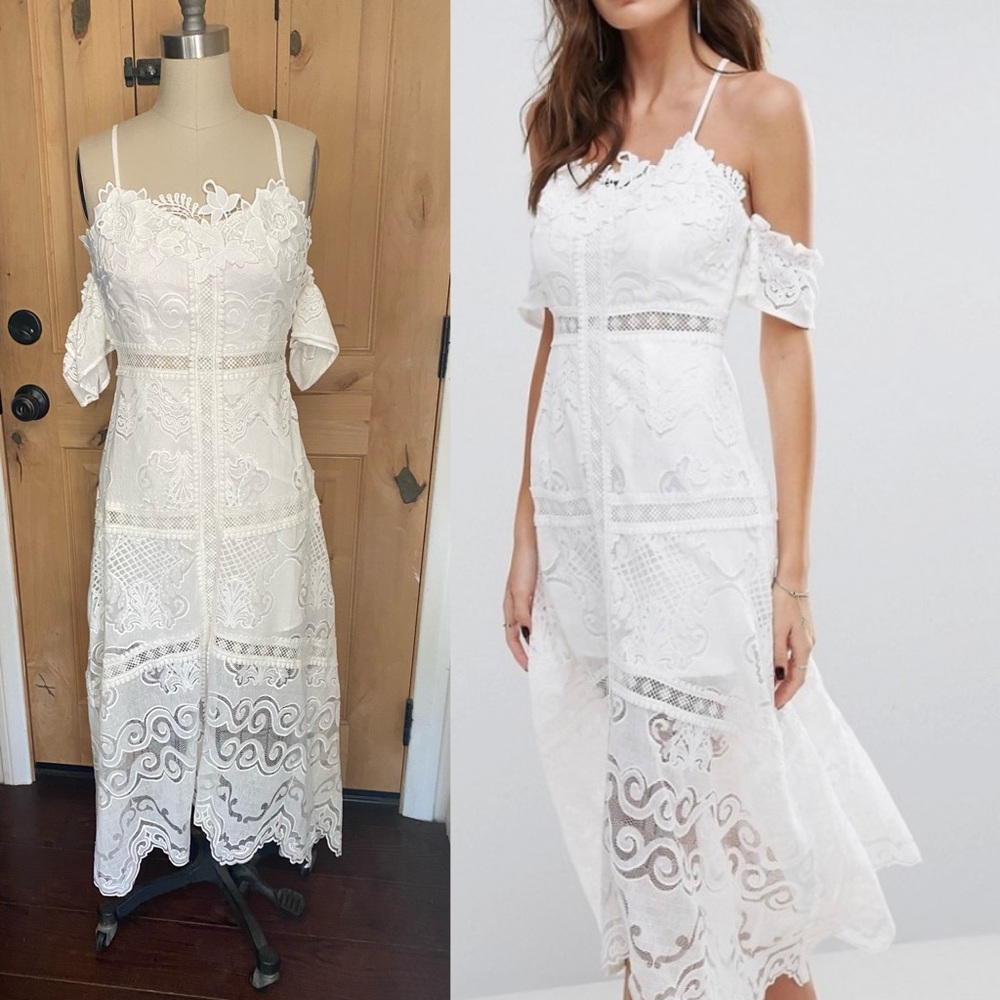 BRAND NEW FOXIEDOX Kiera cold shoulder dress